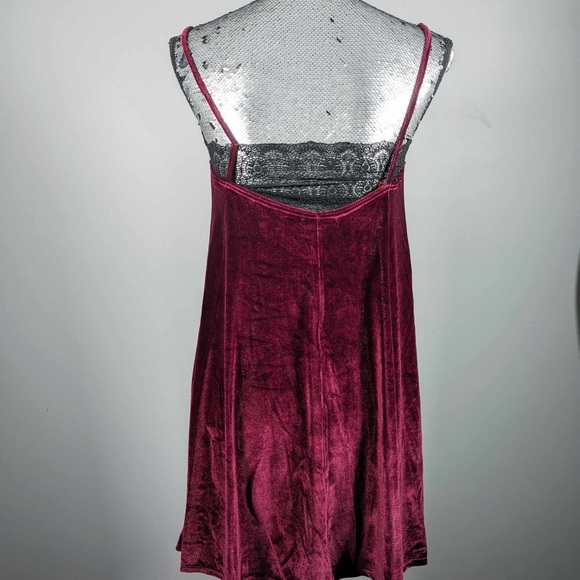 NWT ANTHROPOLOGIE MARONIE VELVET LACE COCKTAIL AND PARTY DRESS - M - Picture 6 of 6